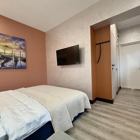 Нове! Miamo Apartments Лисенка 11 Львов Экстерьер фото