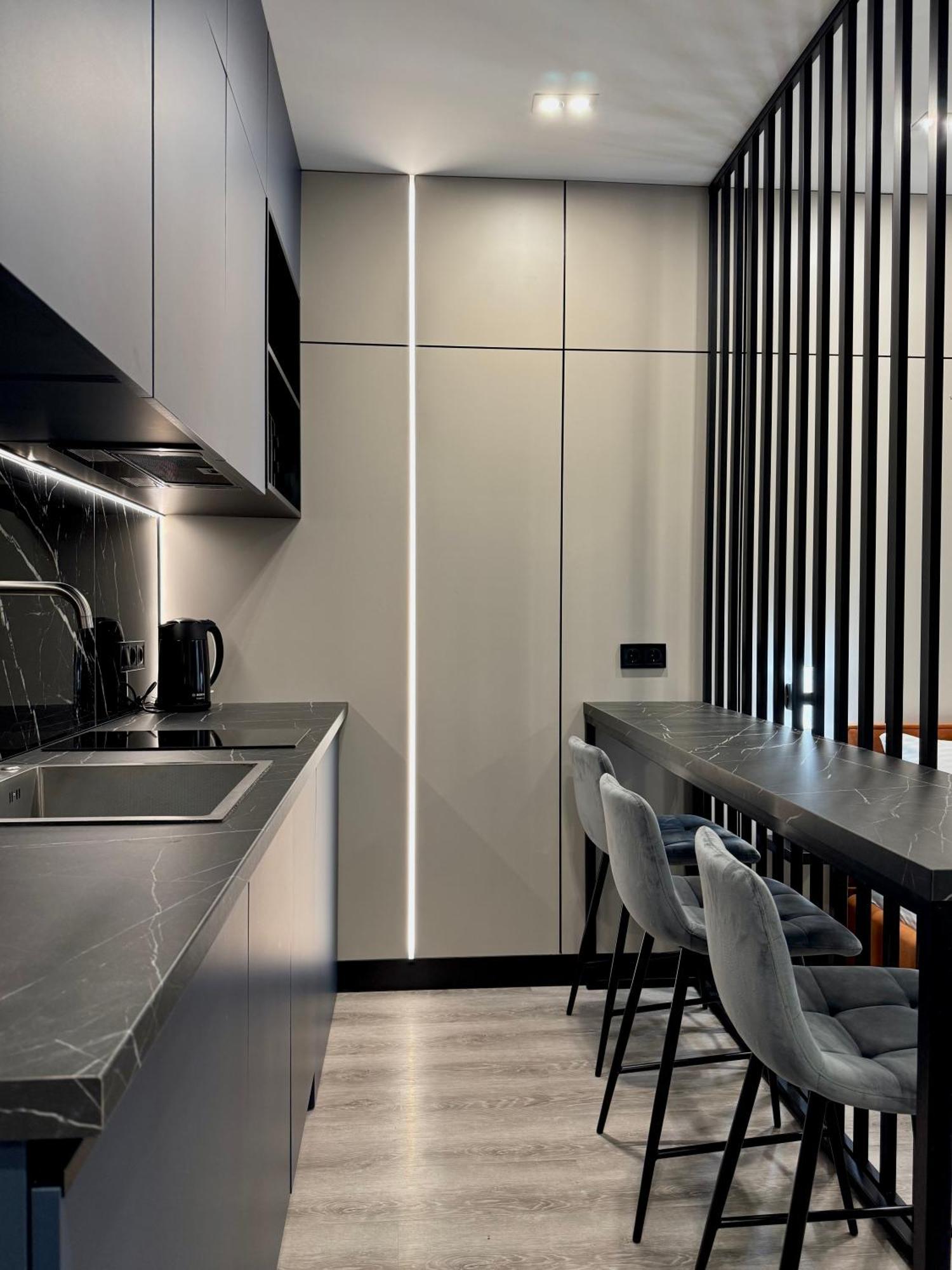 Apartment нове! Miamo лисенка 11 *